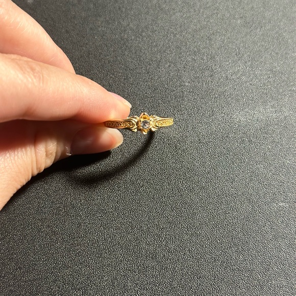 Gold Rings - Picture 2 of 12